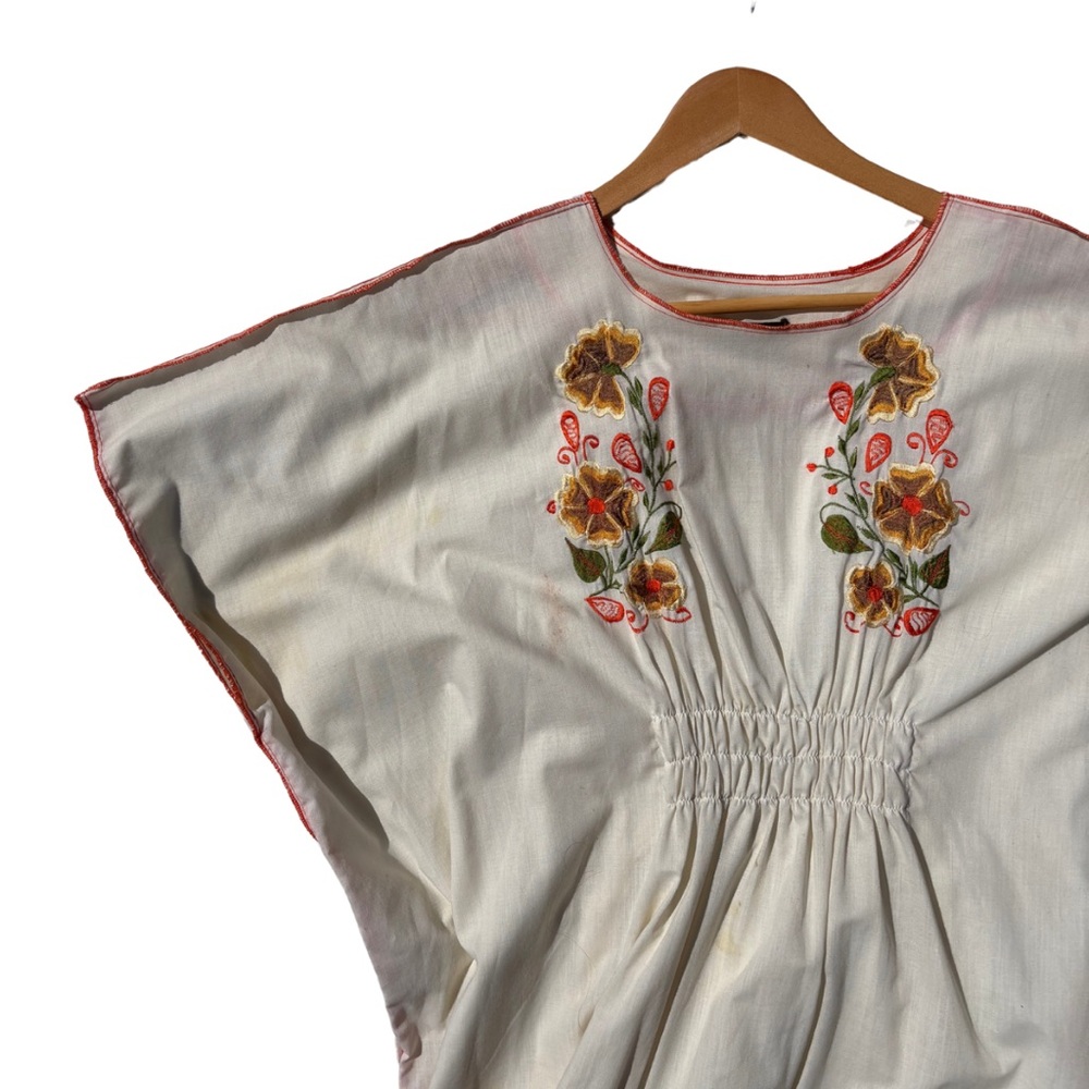 Vintage Embroidered Ecru Kaftan